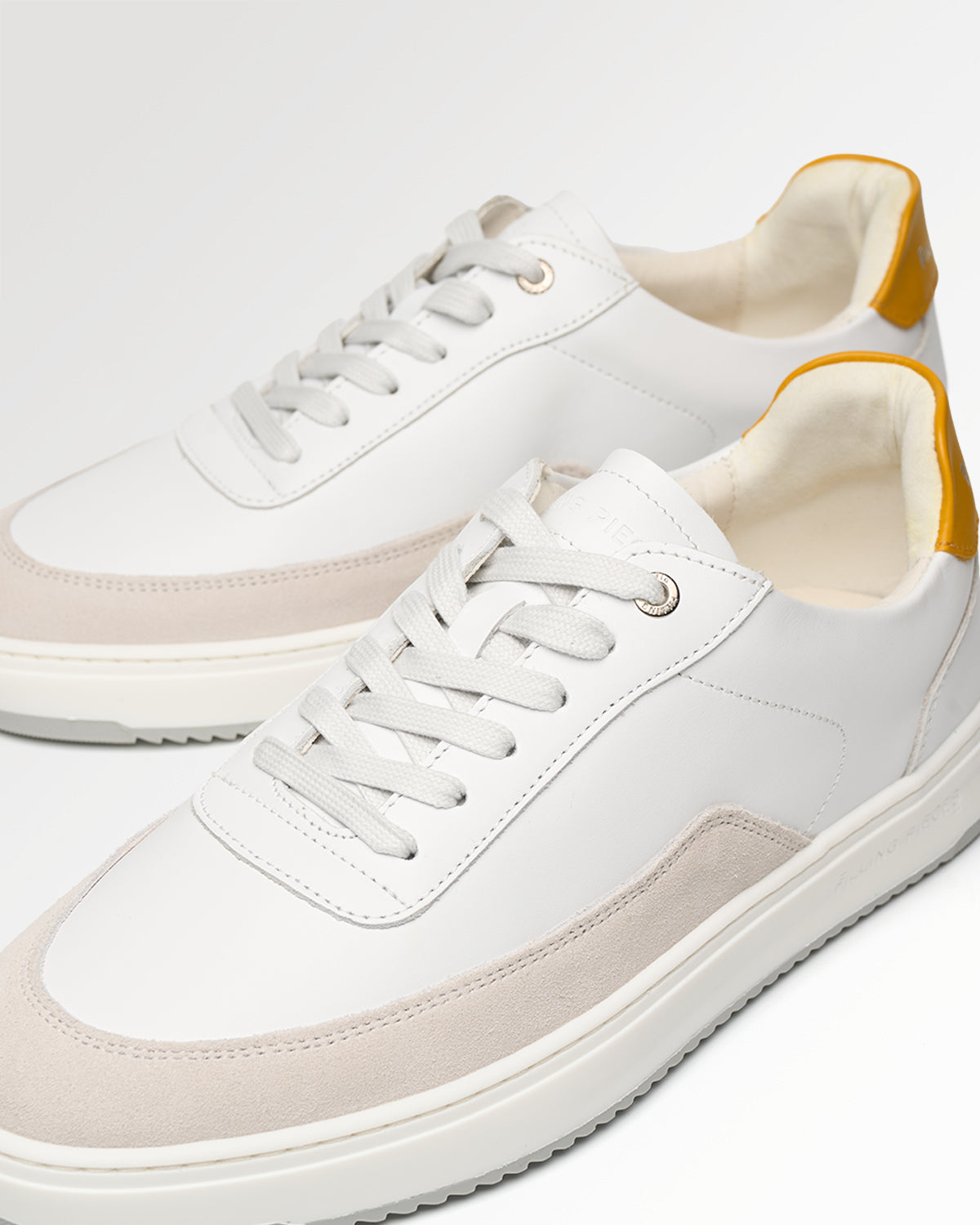 MONDO SQUASH TAG WHITE/ORANGE