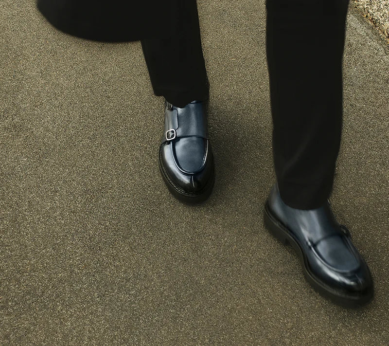 BLUE LEATHER DOUBLE BUBKLE SHOE