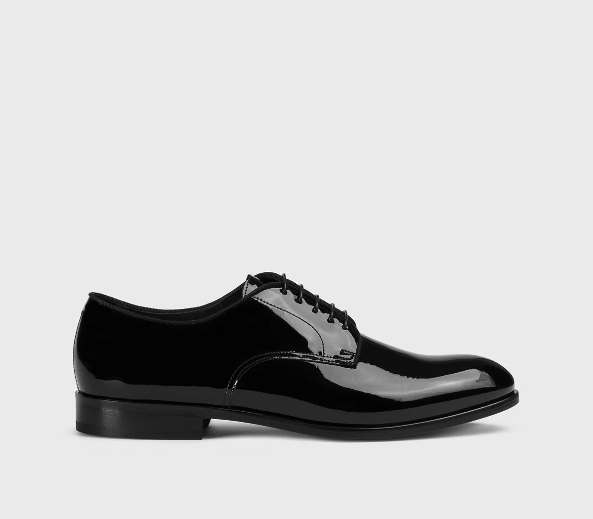 BLACK PATENT DERBY LACE-UPS