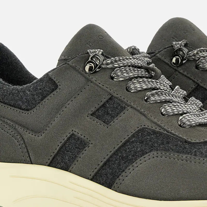 HYPERLIGHT GREY