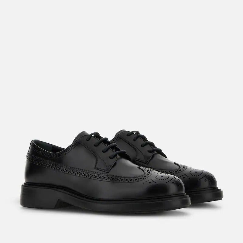 H704 LACE-UPS BLACK
