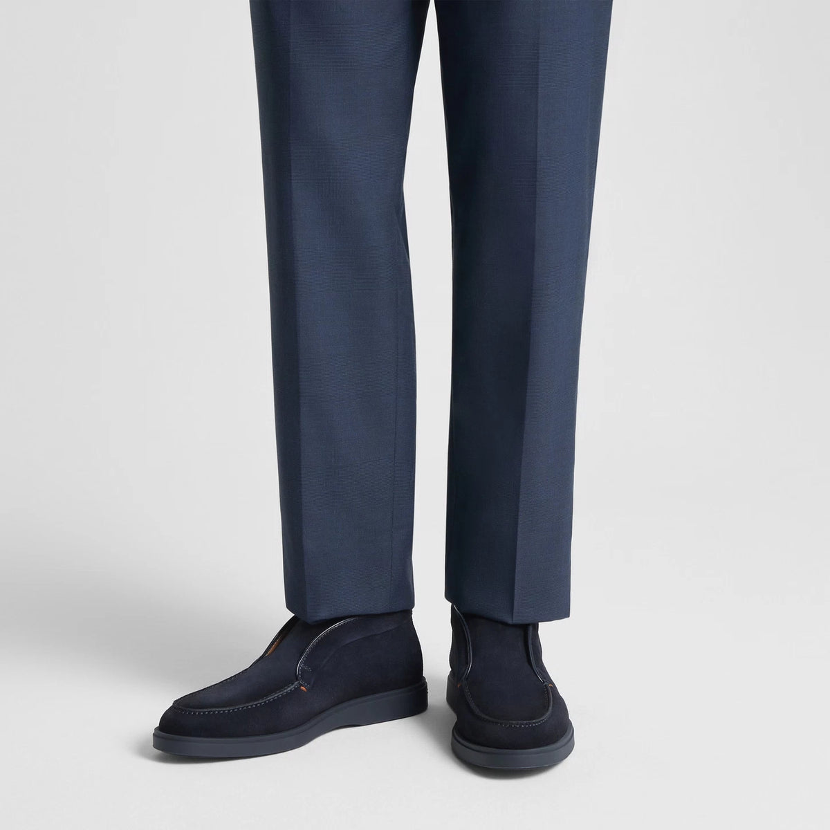 SUEDE NAVY DESERT BOOT WITH FURR