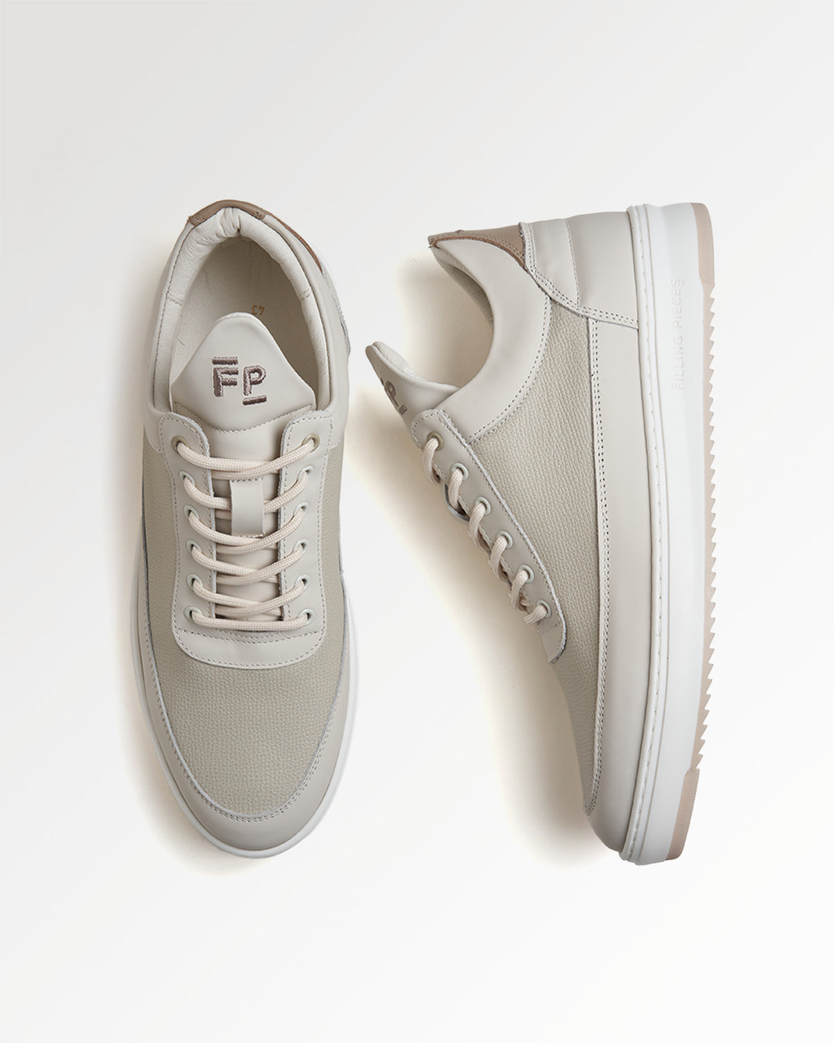 LOW TOP TECH CRUMBS OFF WHITE