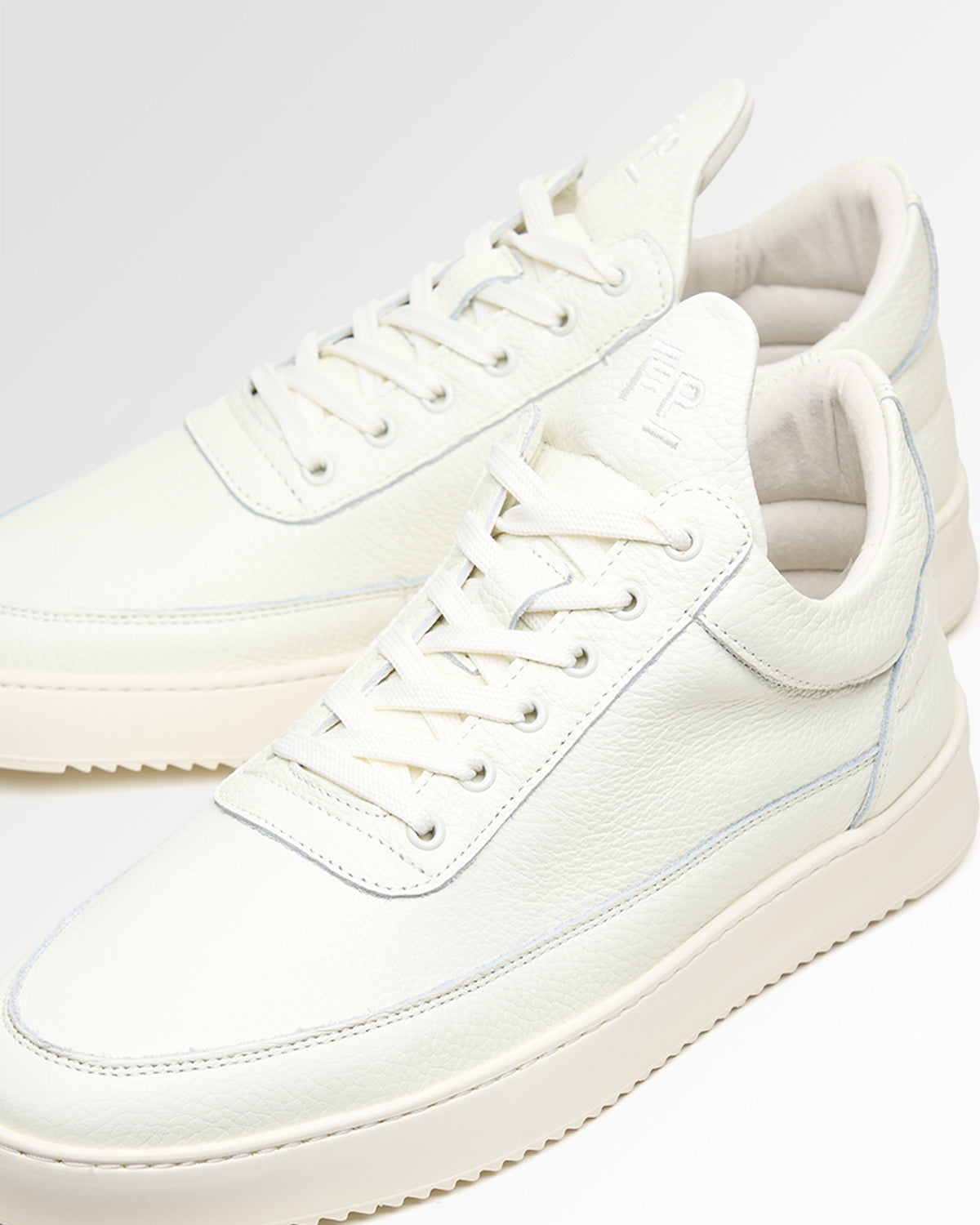 LOW TOP GRAIN WHITE