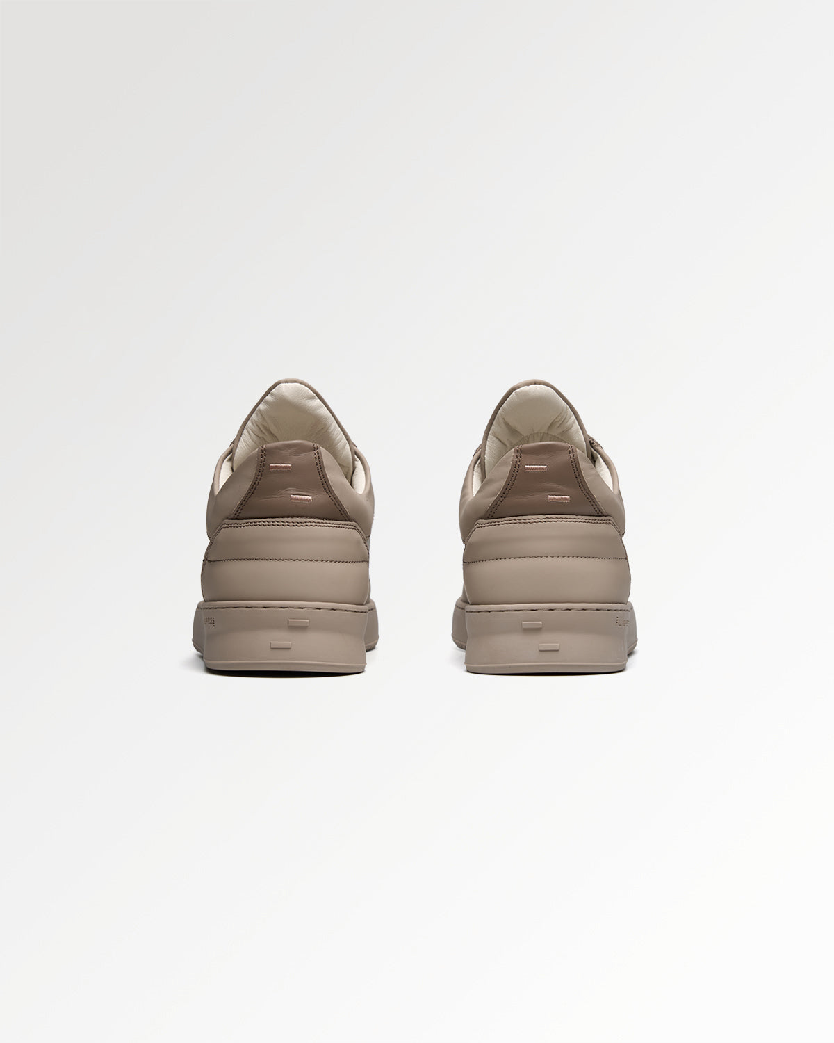LOW TOP TECH CRUMBS PURE