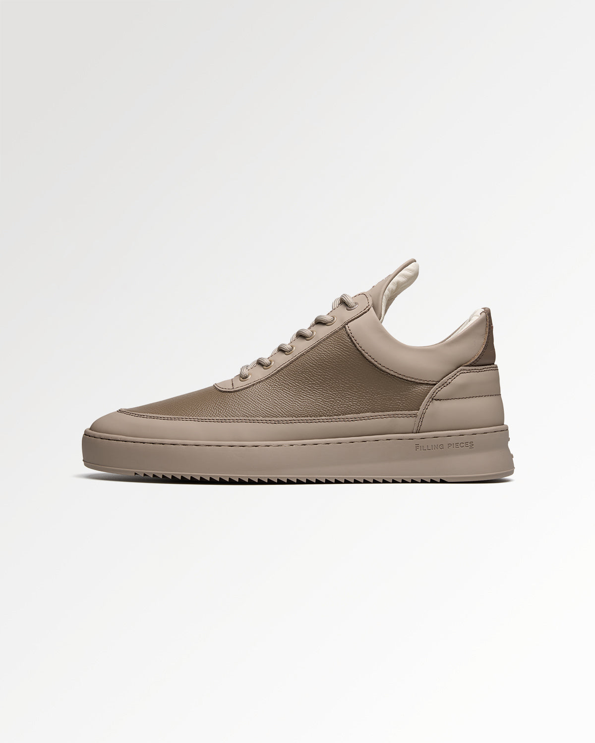 LOW TOP TECH CRUMBS PURE