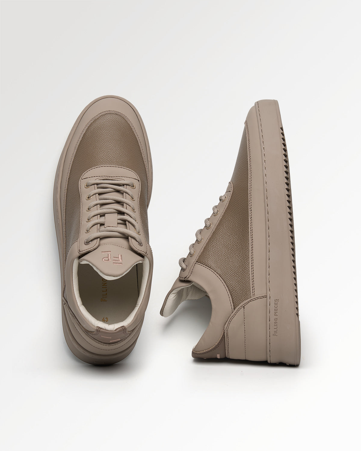 LOW TOP TECH CRUMBS PURE