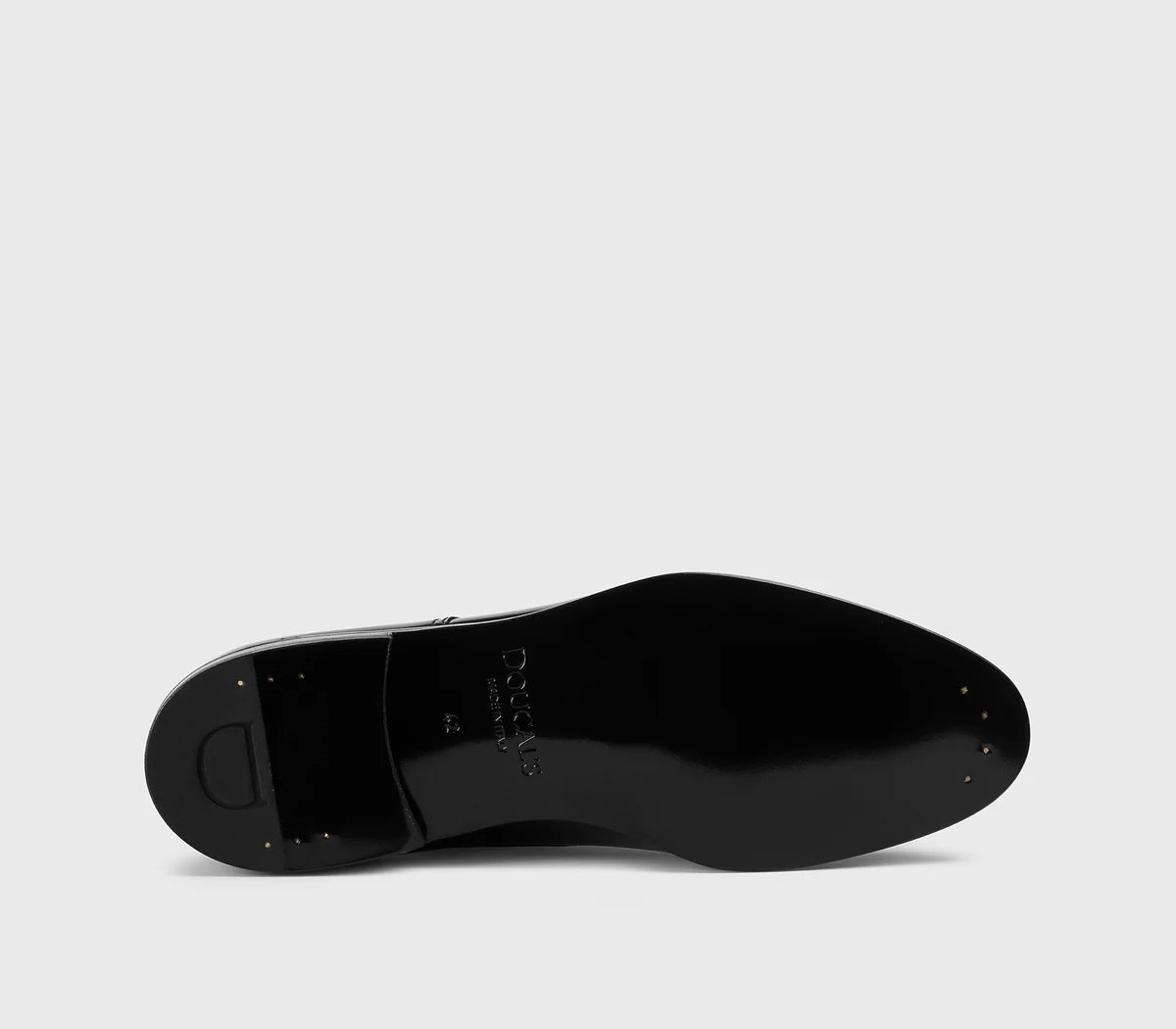 BLACK PATENT DERBY LACE-UPS