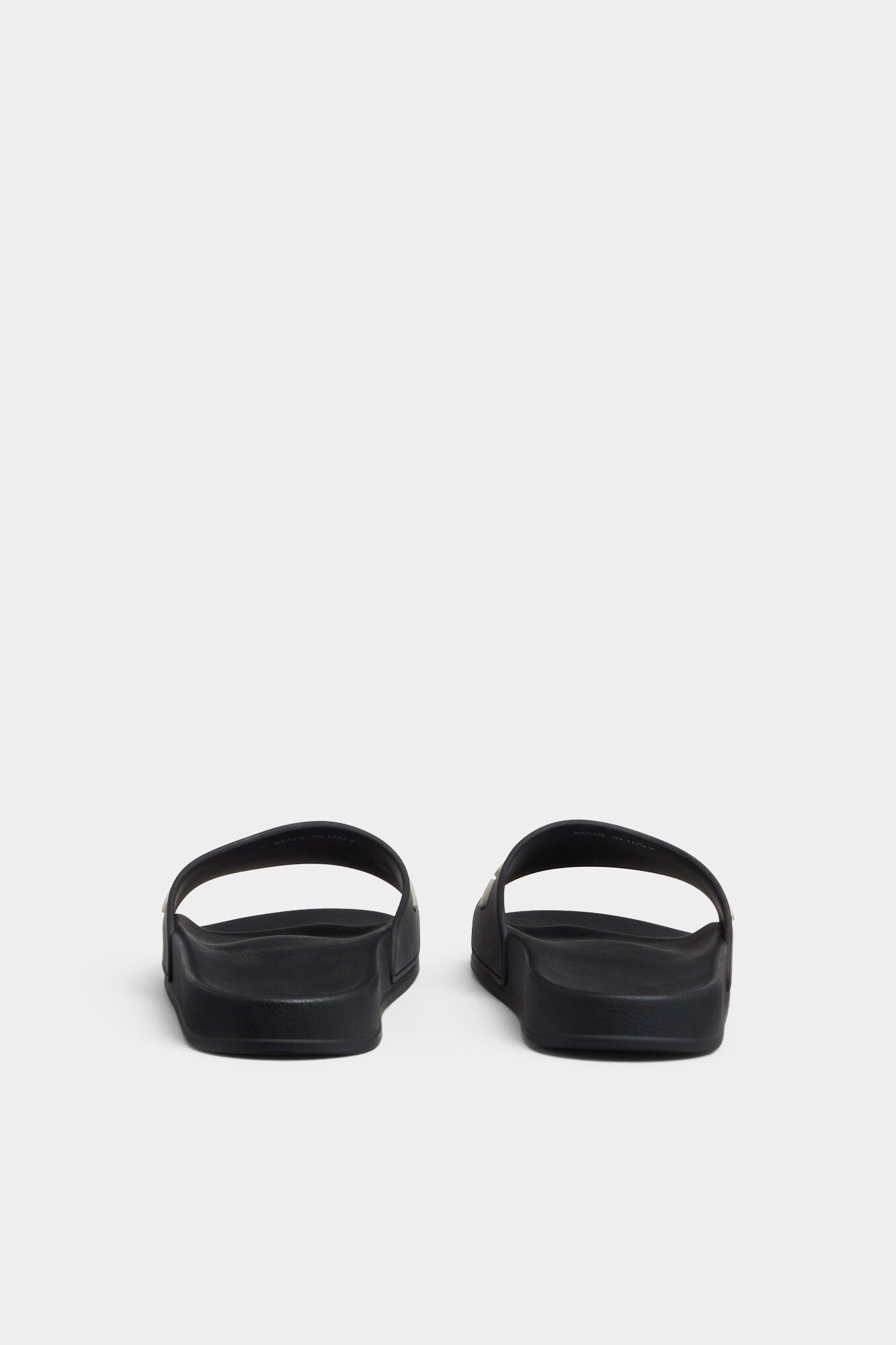 DSQ2 SLIDES BLACK