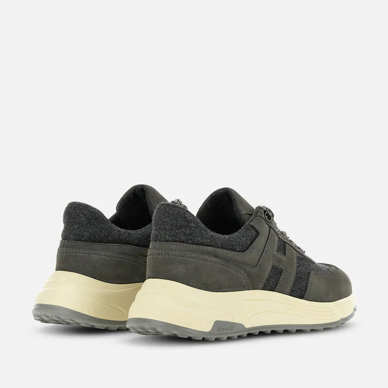 HYPERLIGHT GREY