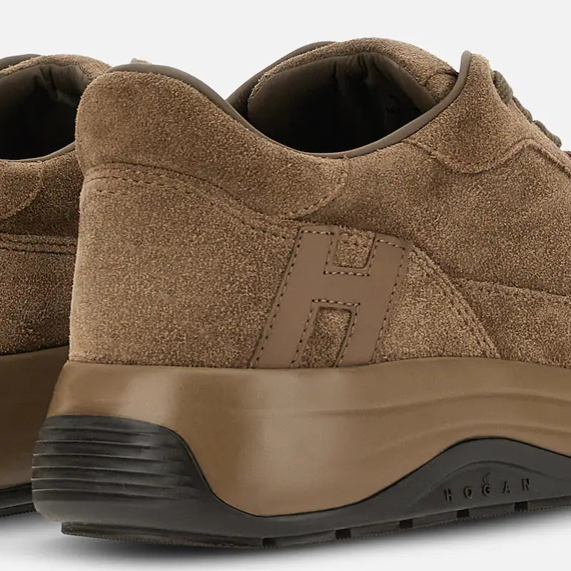 HI-LIGHT BROWN