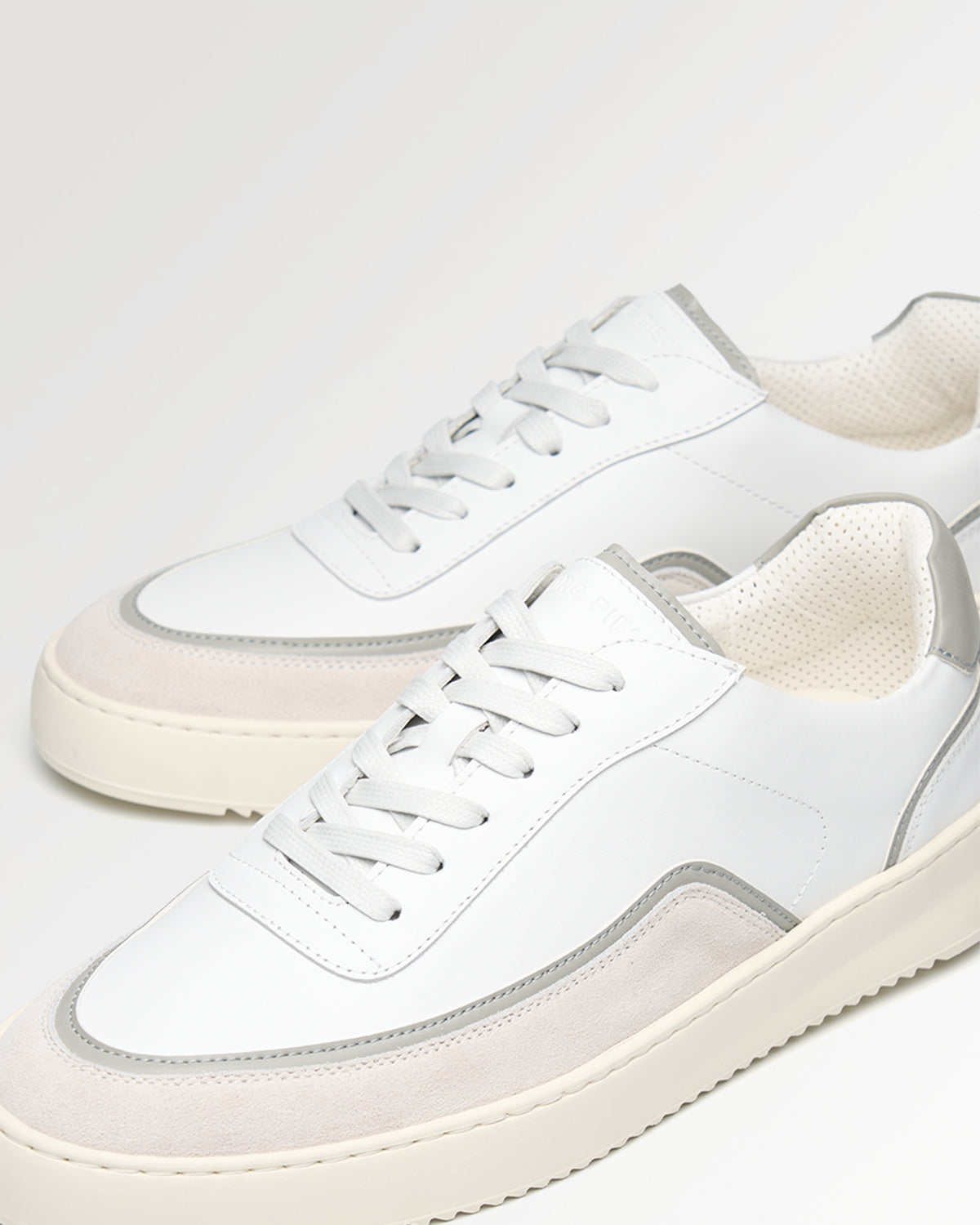MONDO STACK NAPPA WHITE/GREY