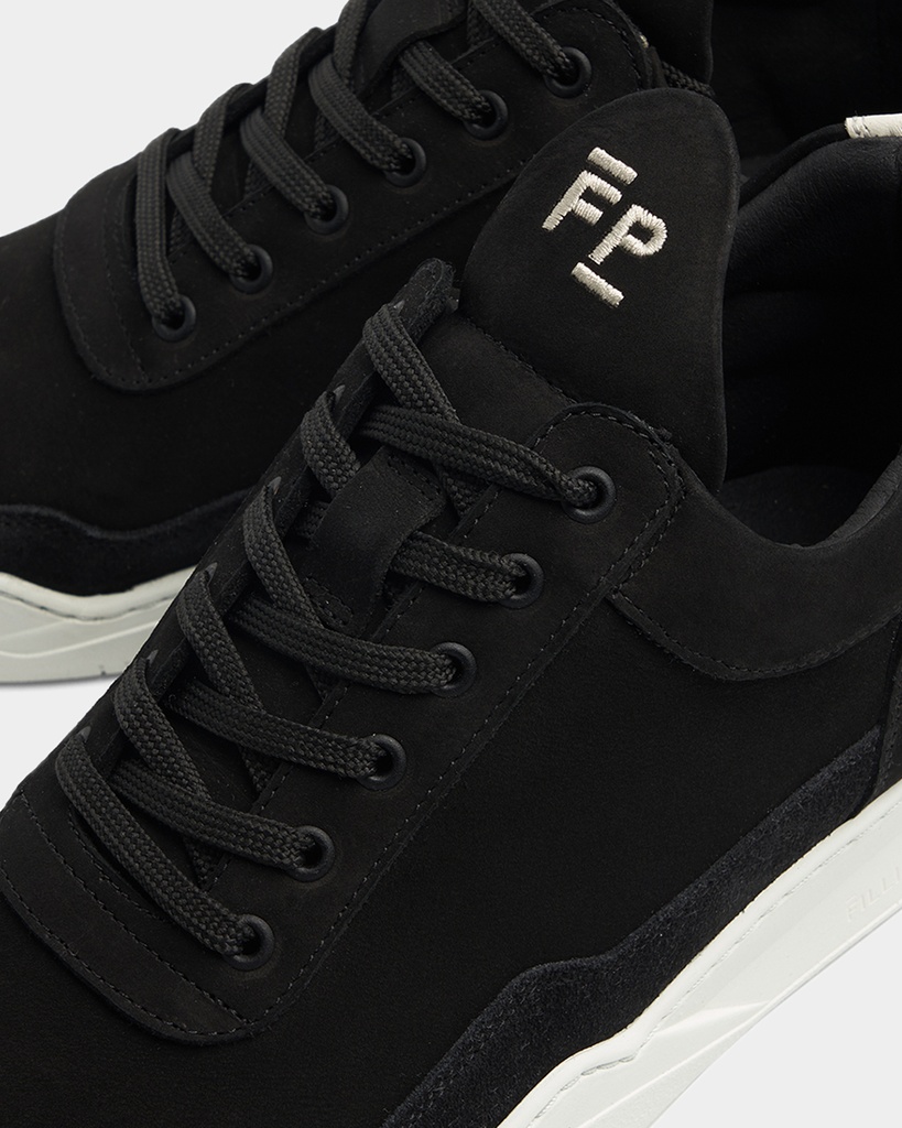 LOW TOP GHOST BLACK