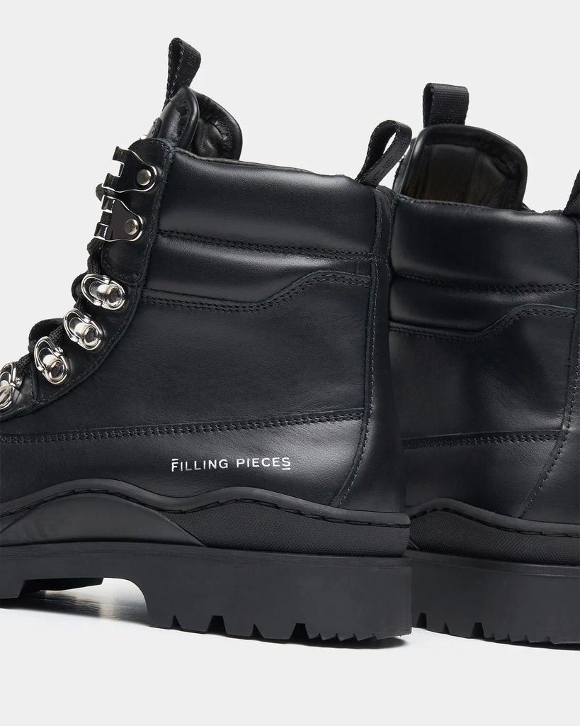 MOUNTAIN BOOT NAPPA BLACK