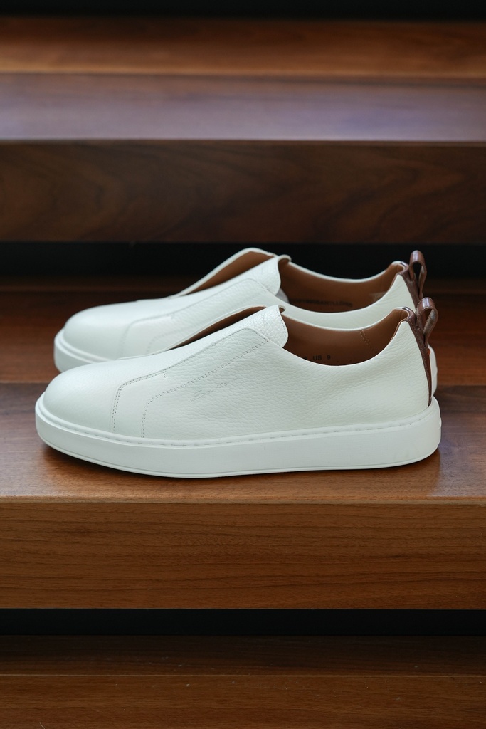MEN'S WHITE SLIP-ON SNEAKER