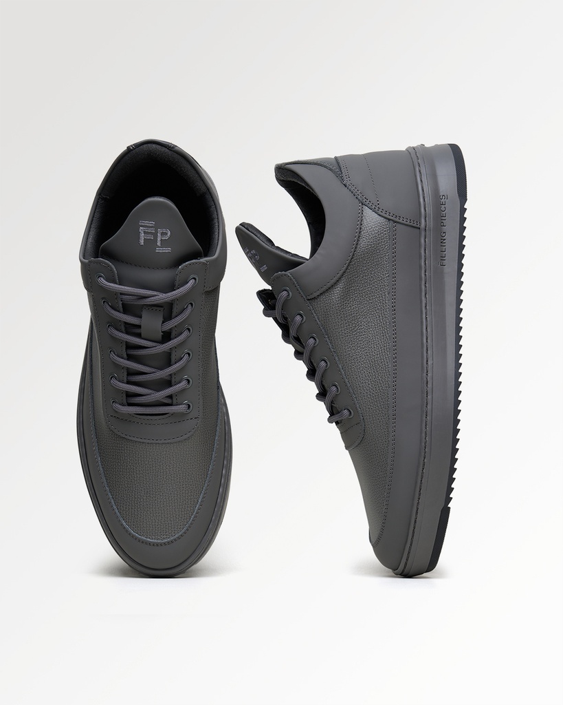 LOW TOP TECH CRUMBS ALL GREY