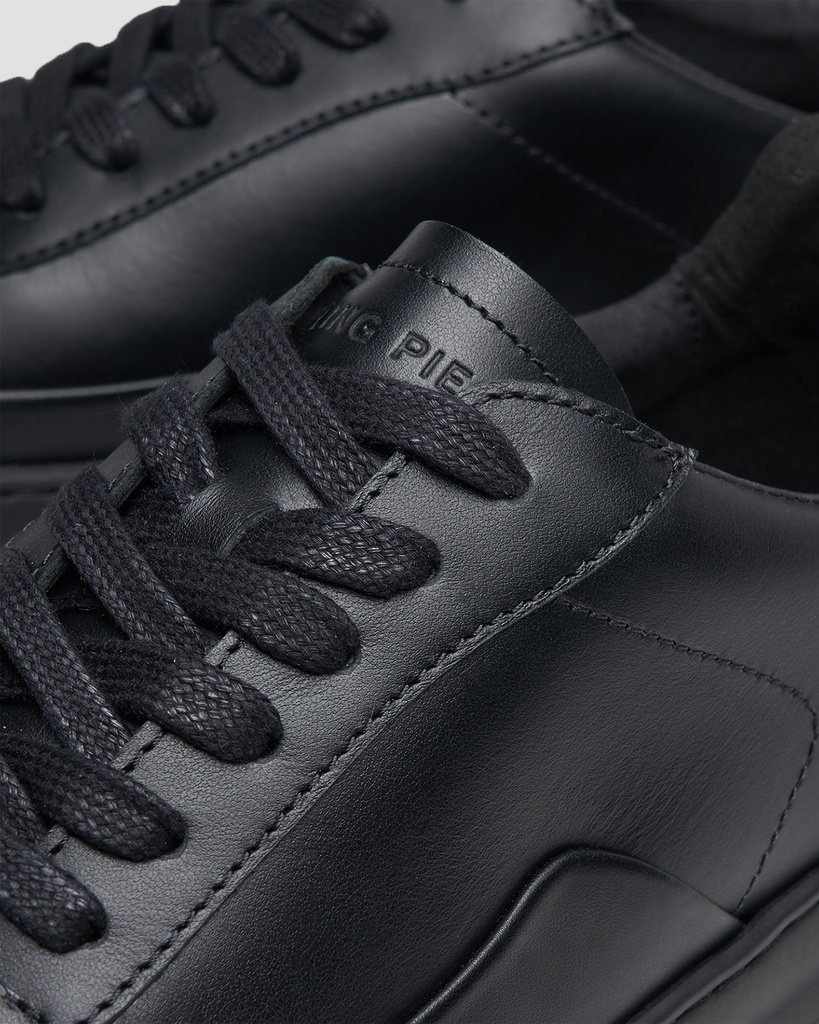 MONDO SEAMLESS BLACK