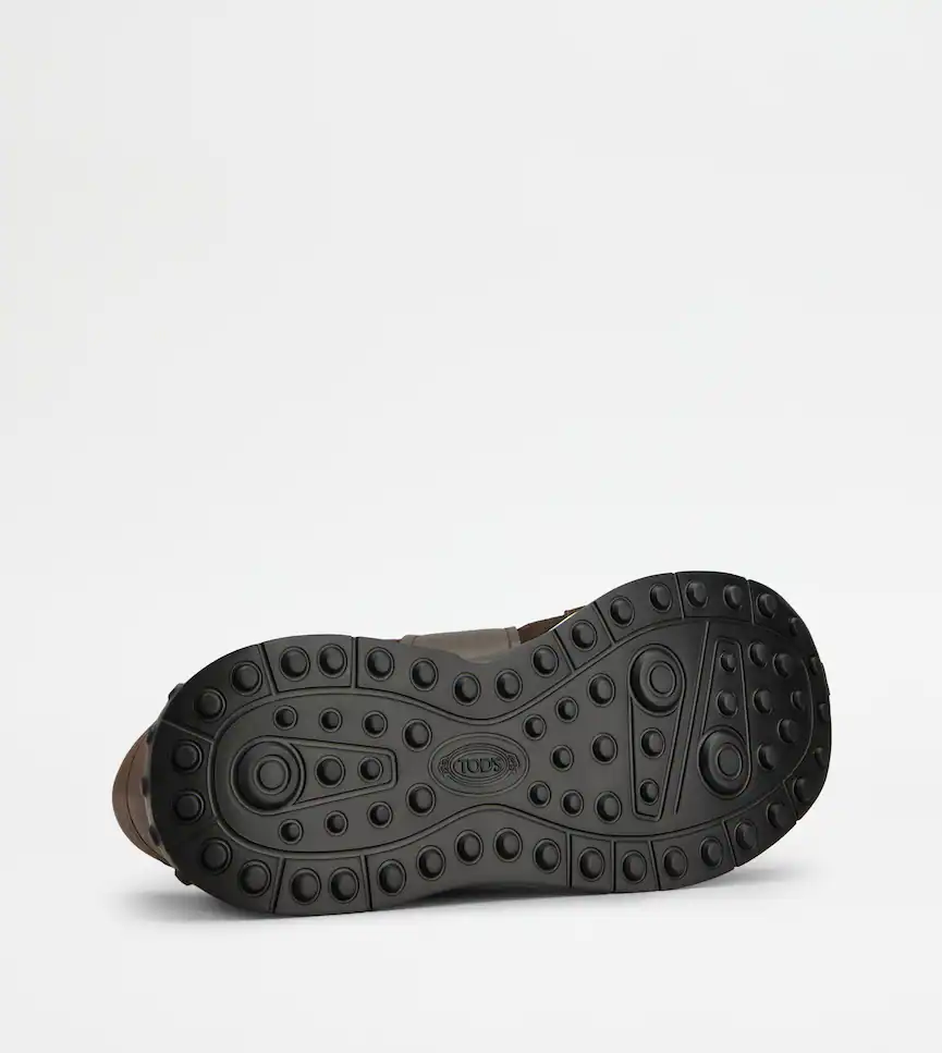 TOD'S SNEAKERS BROWN