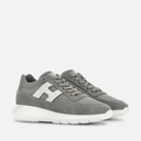 INTERACTIVE³ GREY