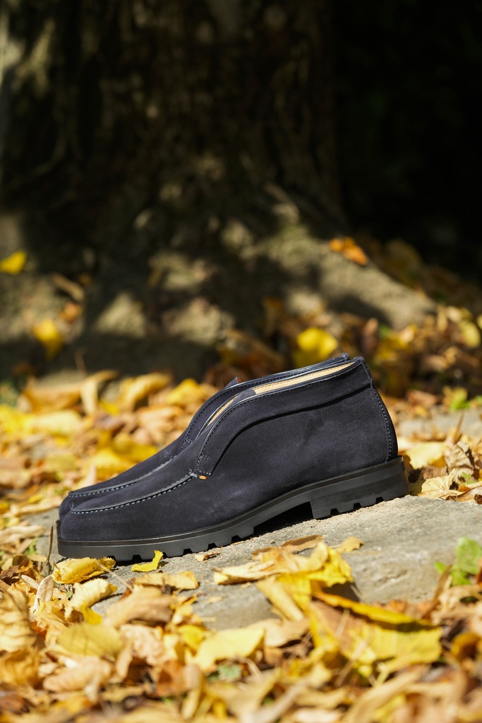 MEN’S BLUE SUEDE DESERT BOOT