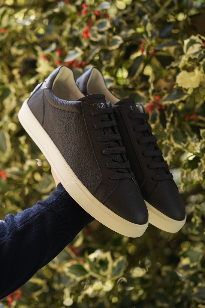 TOD'S BROWN SNEAKERS
