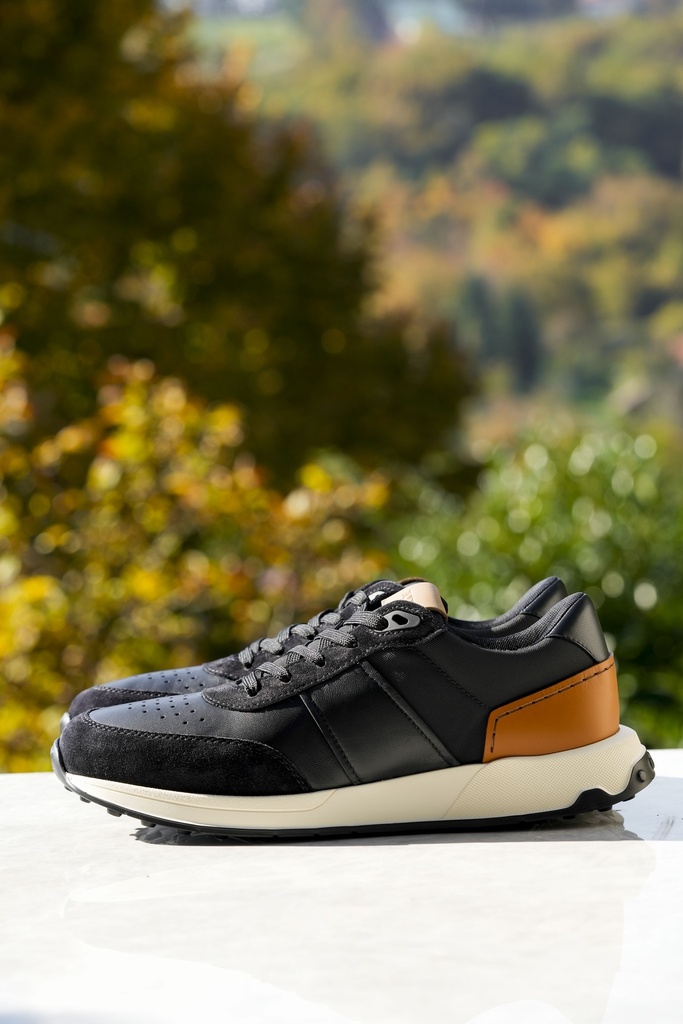 TOD'S SNEAKERS BLACK