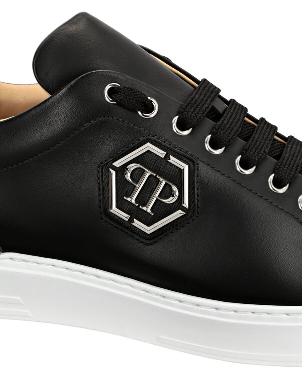 LO-TOP SNEAKERS HEXAGON BLACK