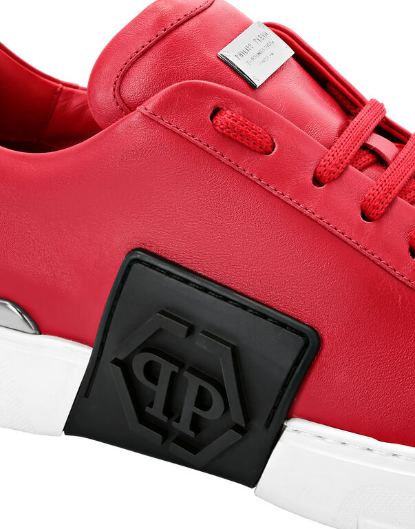 PHANTOM KICK$ LO-TOP LEATHER HEXAGON RED