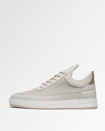 LOW TOP TECH CRUMBS OFF WHITE